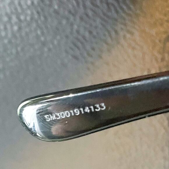 Tom Ford Wyatt Sunglasses Cat-Eye Black  Acetate Gray Gradient Lens TF871 - Picture 13 of 14